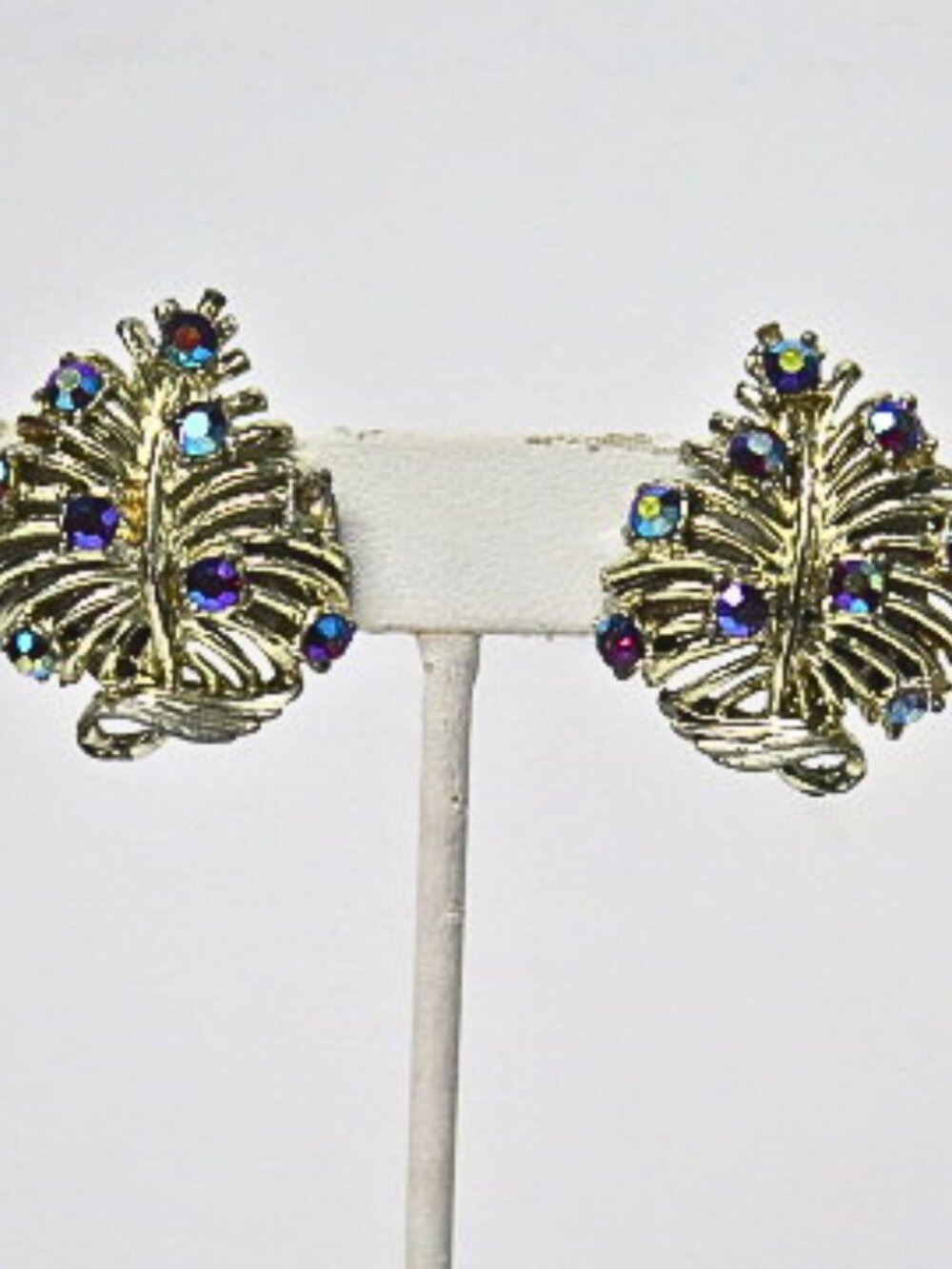 Vintage Rhinestone Feather Leaf Clip On Earrings Gold Tone Estate Jewelry